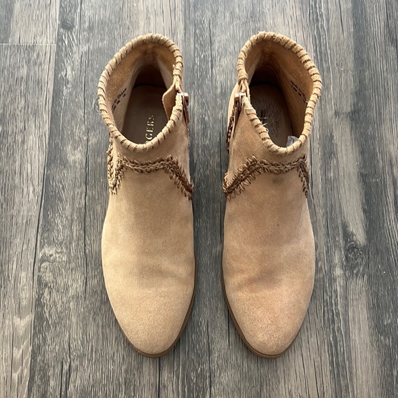 NWT Jack Rogers Gemma Suede Heel Slip On Bootie - Picture 2 of 6